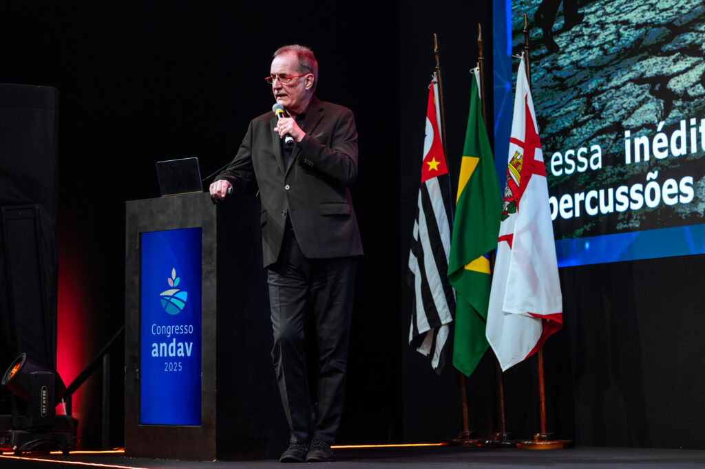 Congresso-Andav-2025-Walter-Longo-1024x682