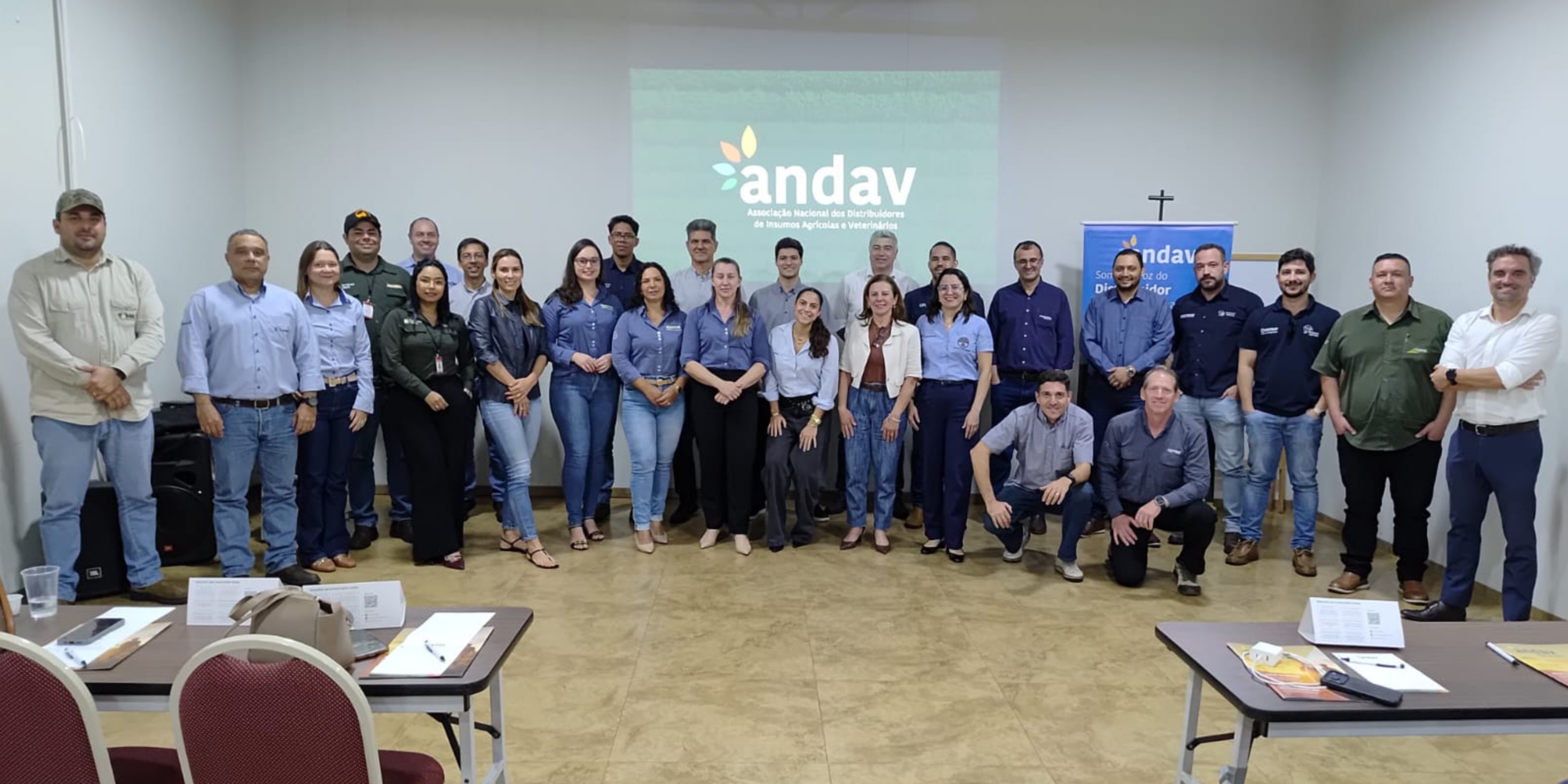 CAPA InformativoNotícias (27)